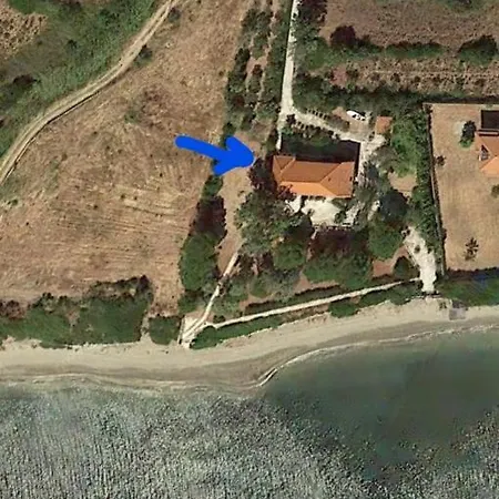 The Sisters House * Vathirrevma