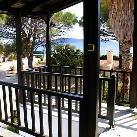 The Sisters House Holiday home Vathirrevma