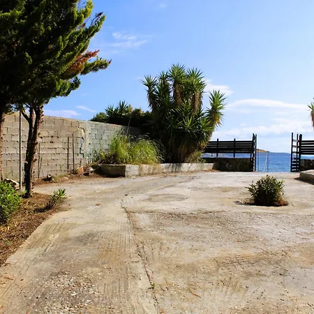 The Sisters House Holiday home Vathirrevma